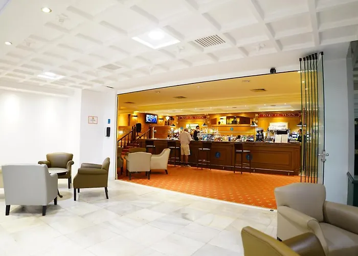 Palmeras 丰希罗拉